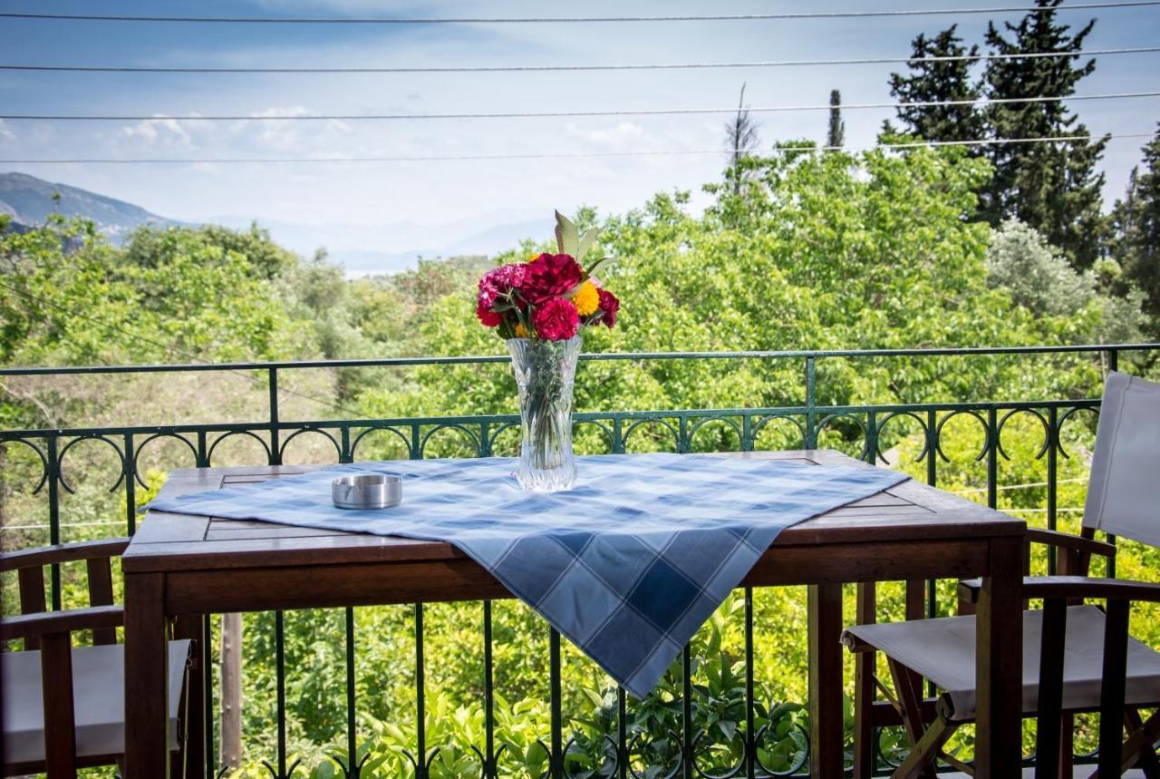 Villa Avra Dassia  Esterno foto
