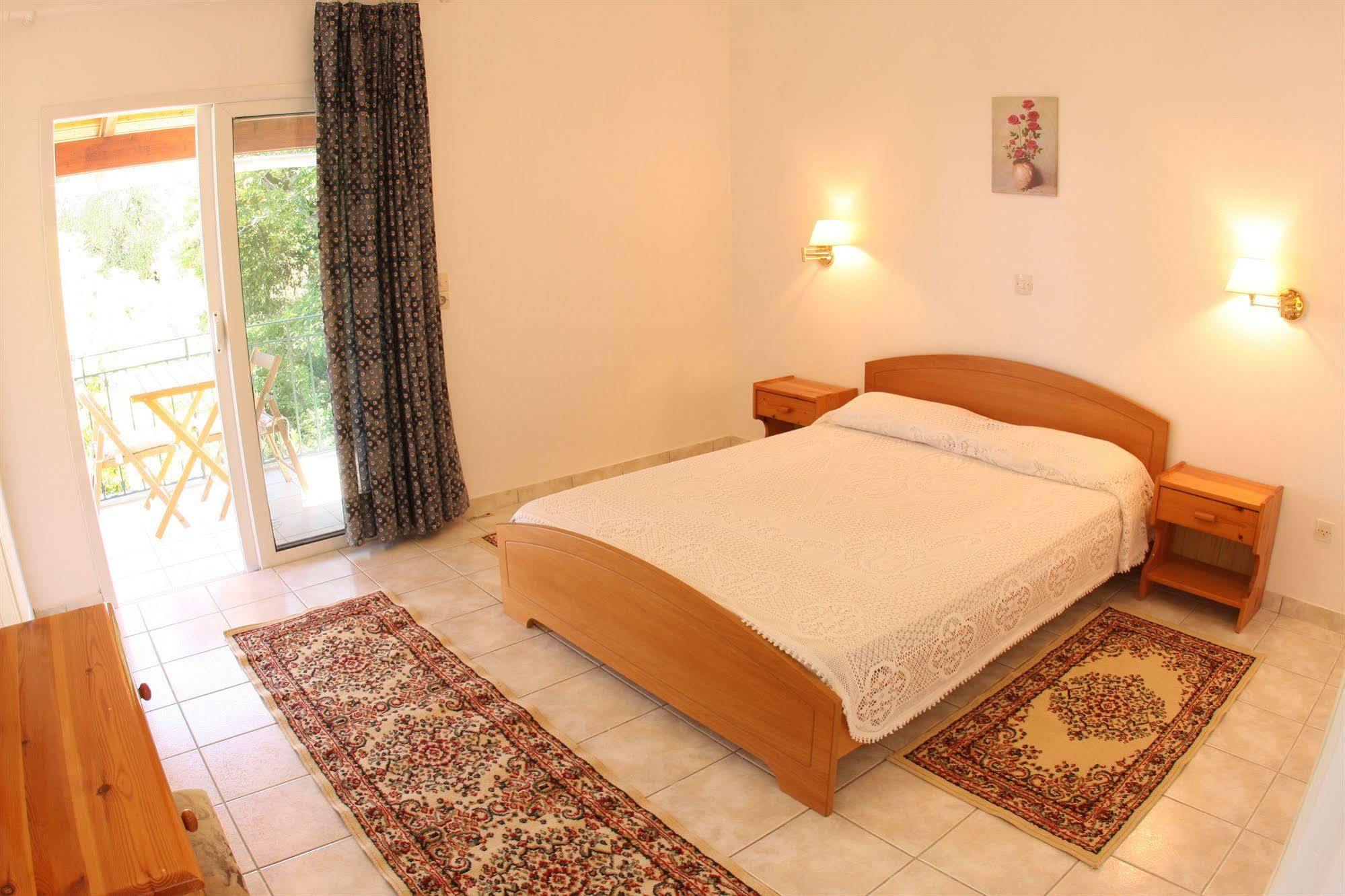 Villa Avra Dassia  Esterno foto