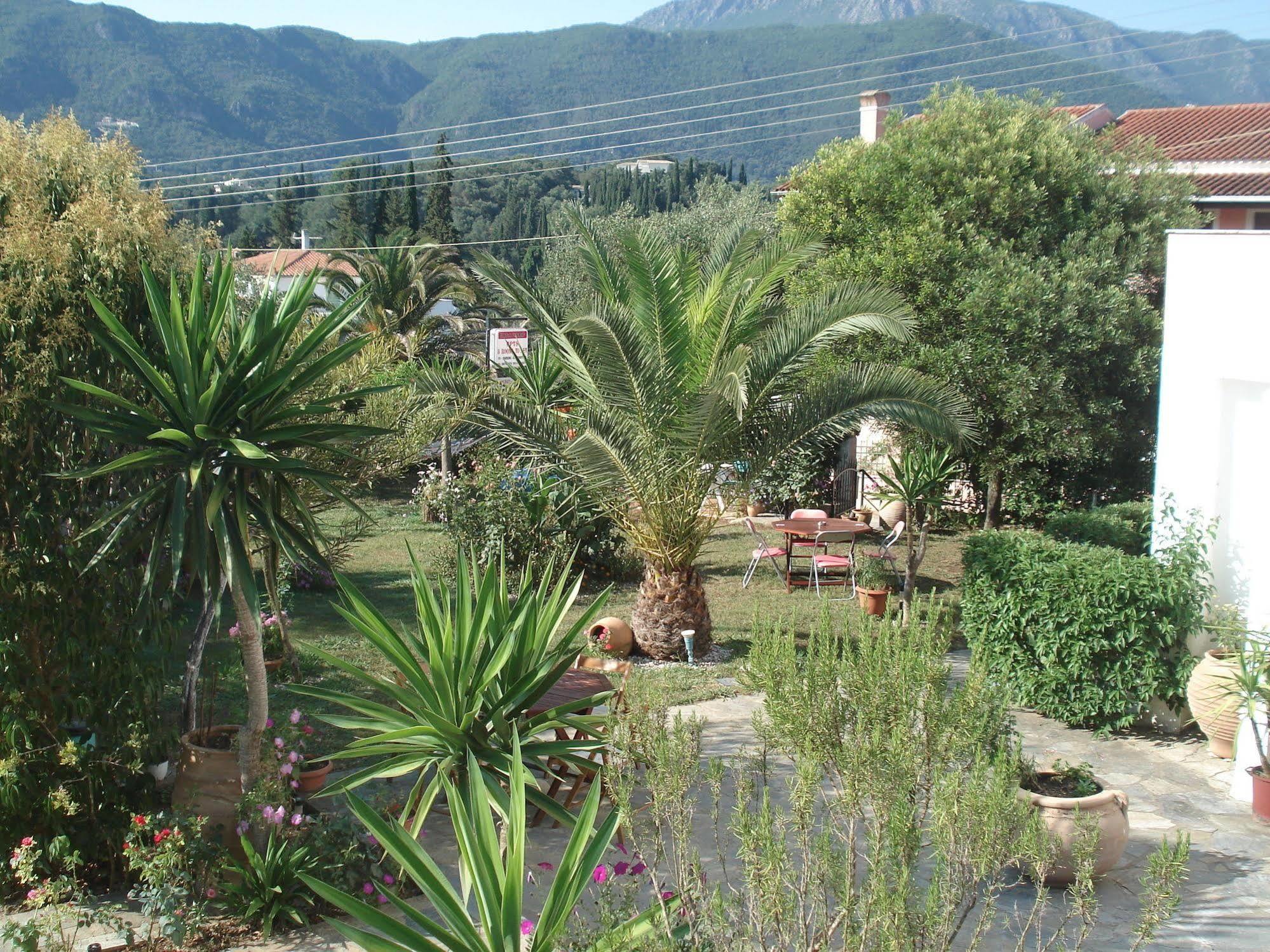 Villa Avra Dassia  Esterno foto