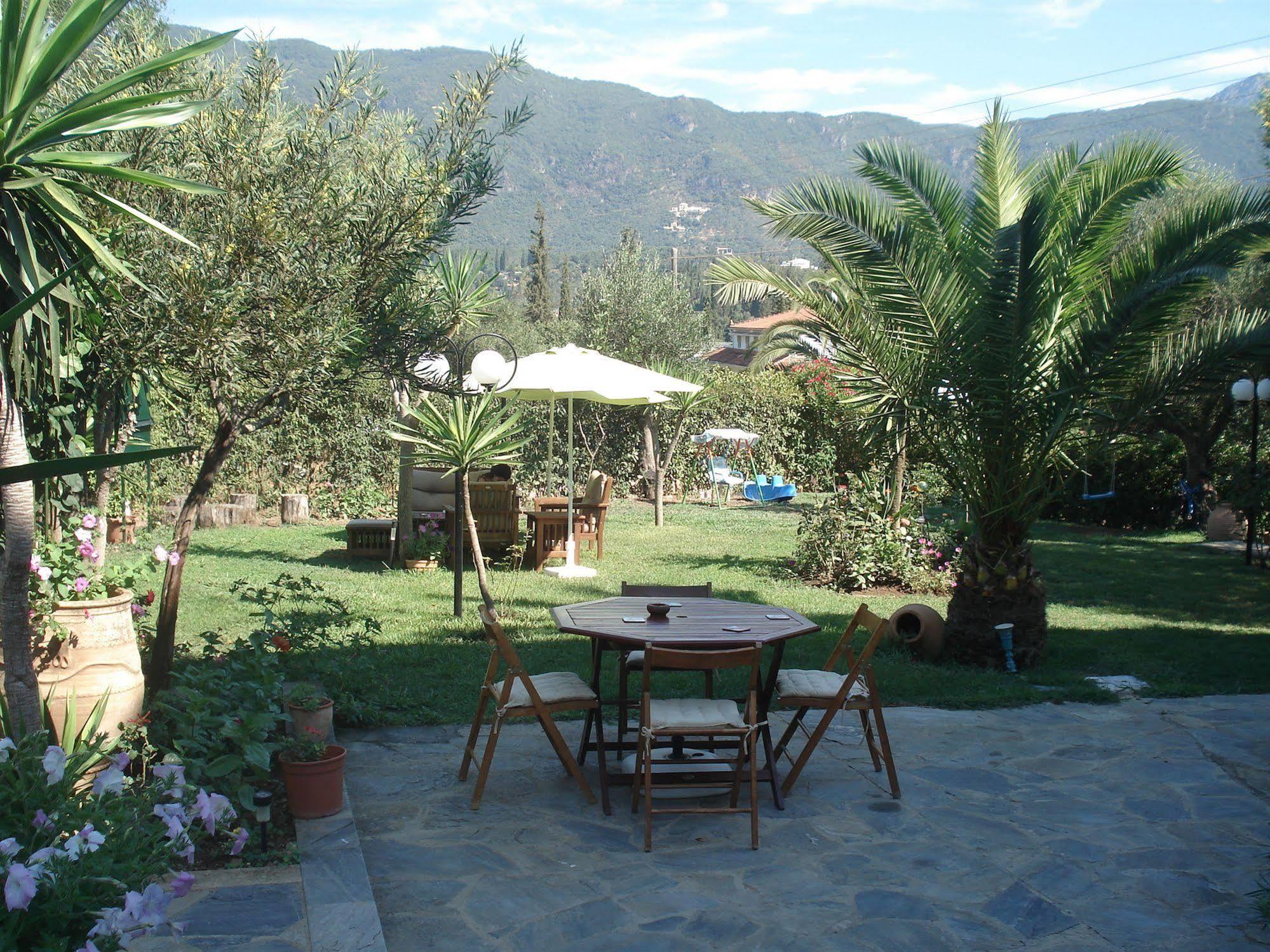Villa Avra Dassia  Esterno foto